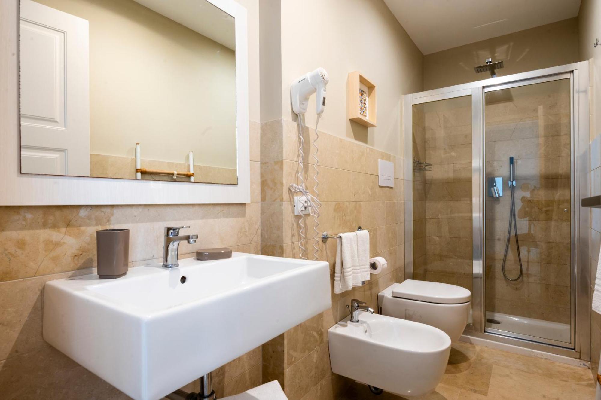 Le Mura - Charme Rooms Trapani Phòng bức ảnh