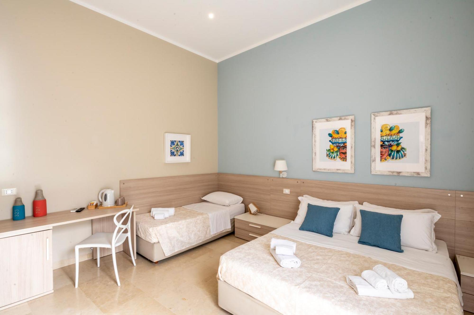 Le Mura - Charme Rooms Trapani Phòng bức ảnh