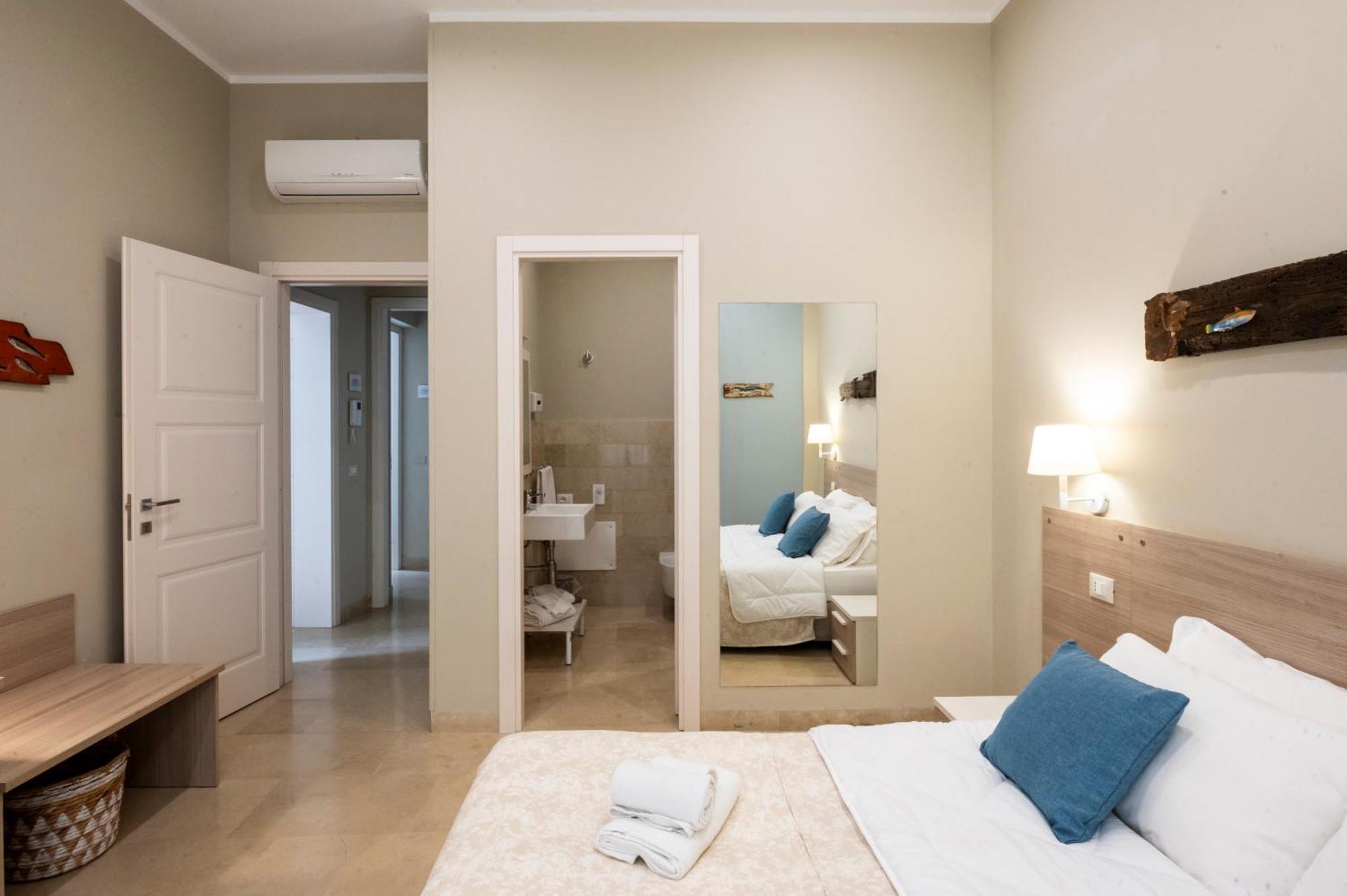 Le Mura - Charme Rooms Trapani Ngoại thất bức ảnh