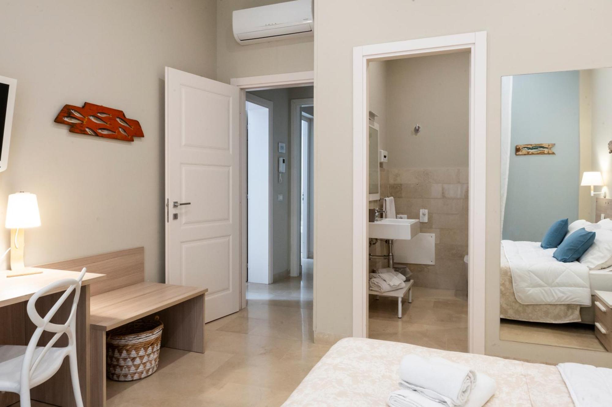 Le Mura - Charme Rooms Trapani Ngoại thất bức ảnh